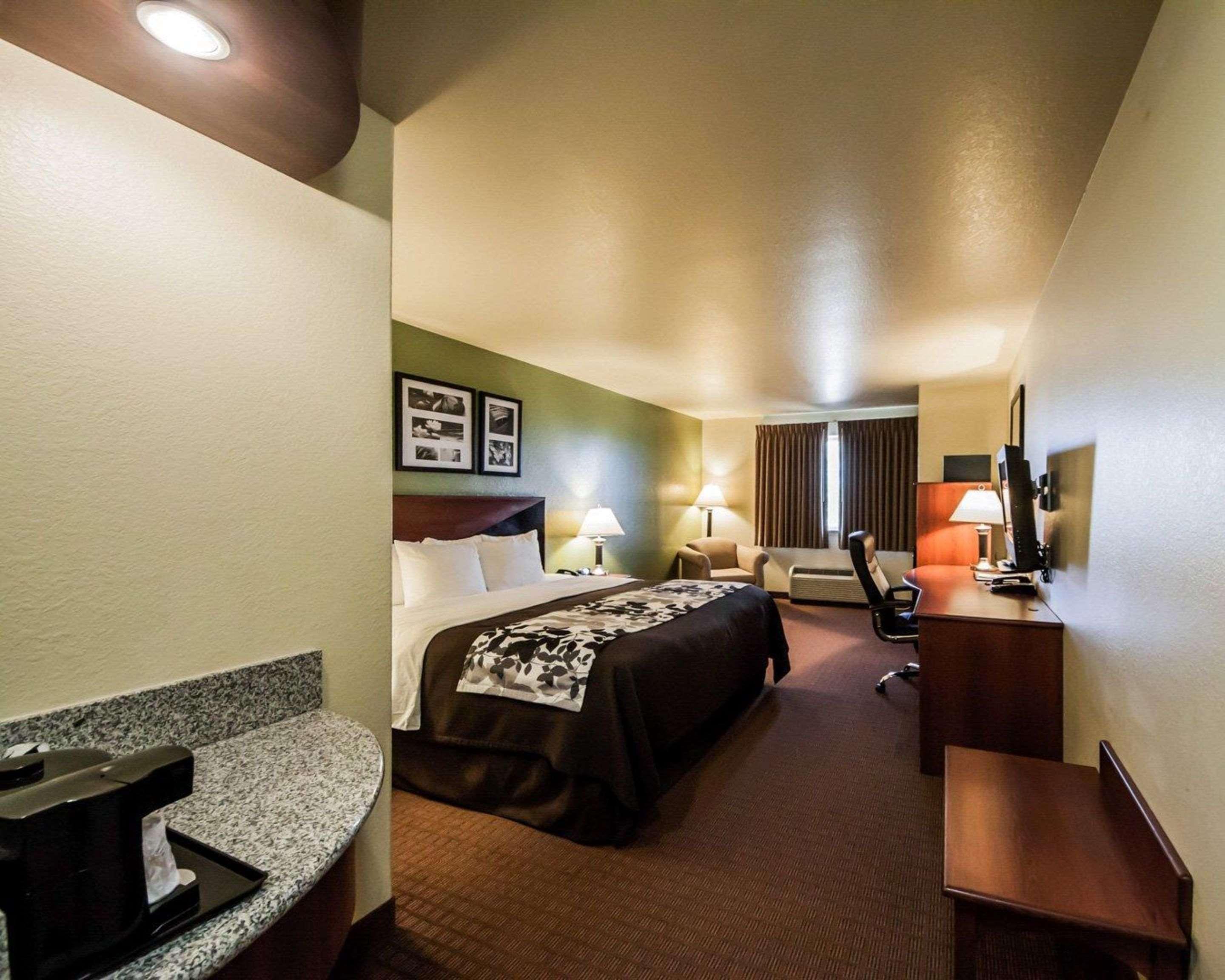 שמרוק Sleep Inn & Suites מראה חיצוני תמונה